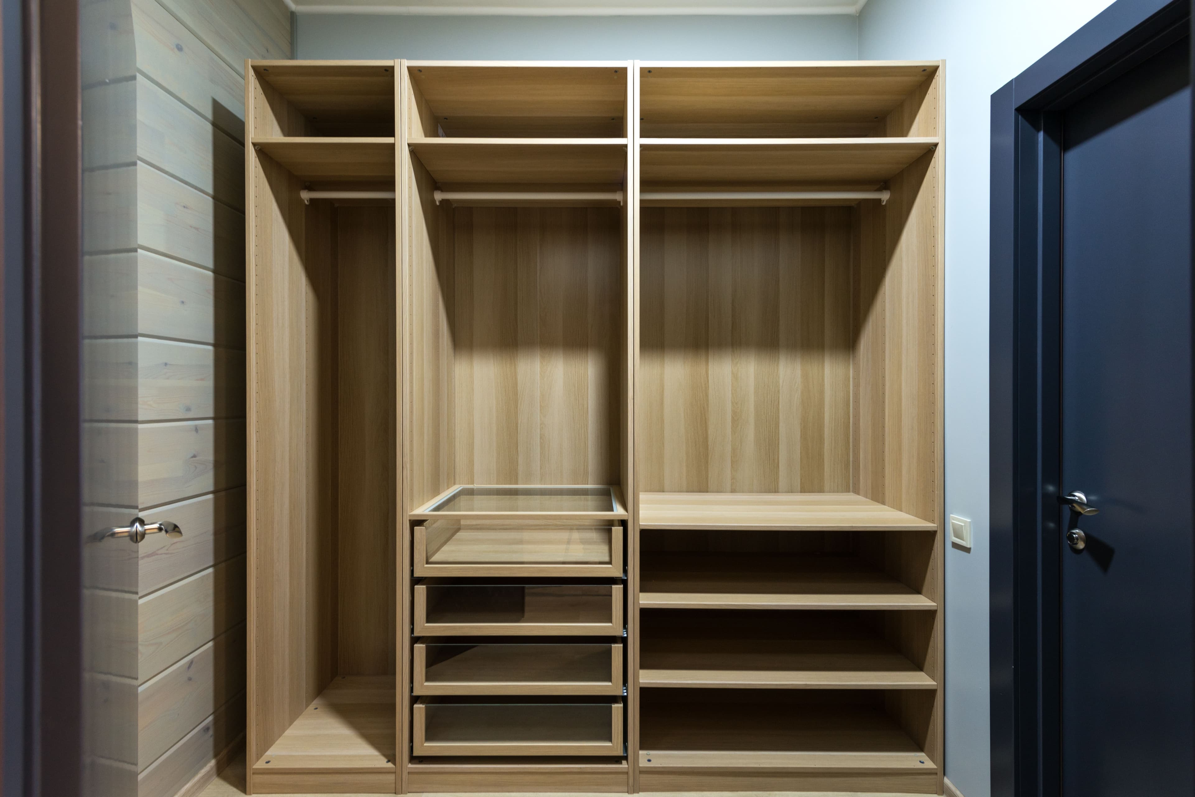 Shengli wardrobes and cabinets work in Tema, Ghana